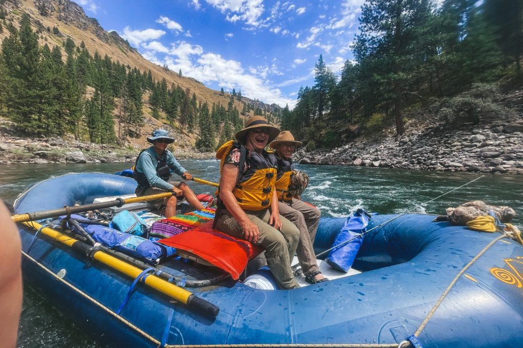 Salmon-River-Raft-01