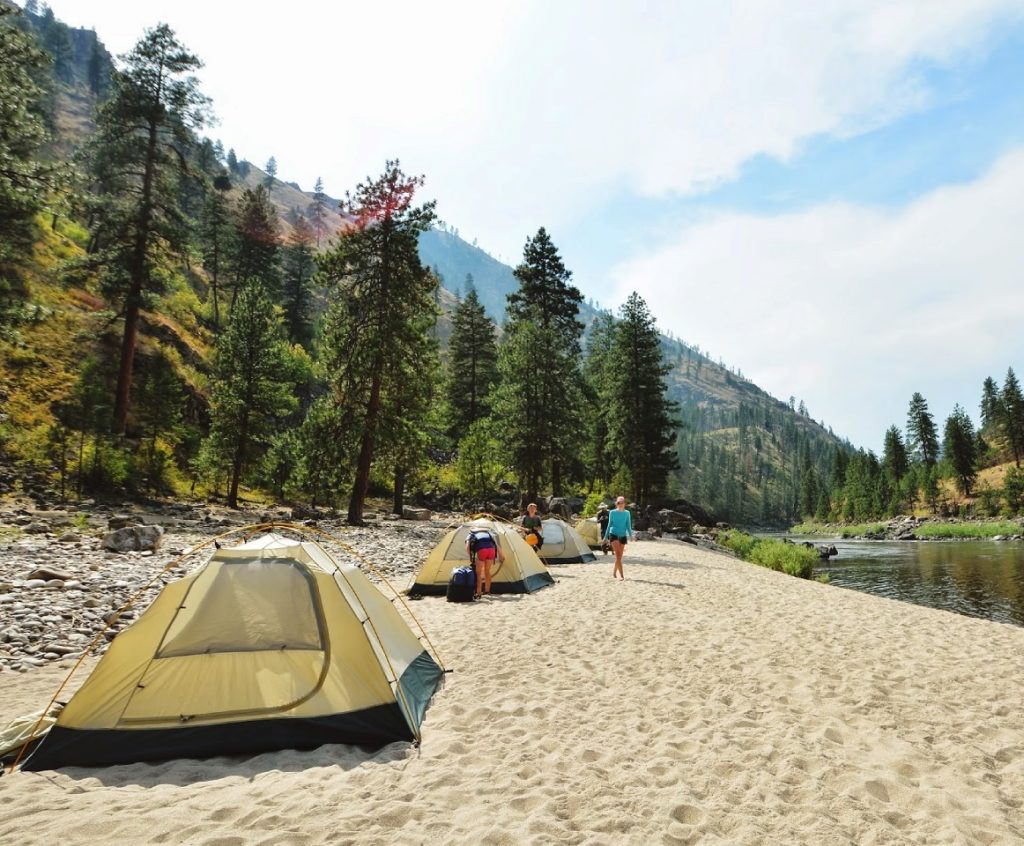 Mountain River Outfitters Camp
